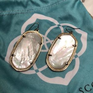 Kendra Scott Danielle Earrings